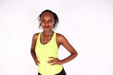 Garota depois de uma longa caminhada