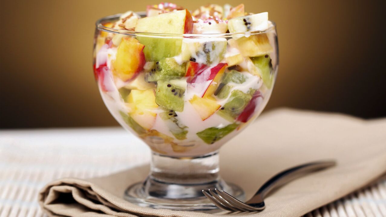 salada de frutas em uma dieta favorita
